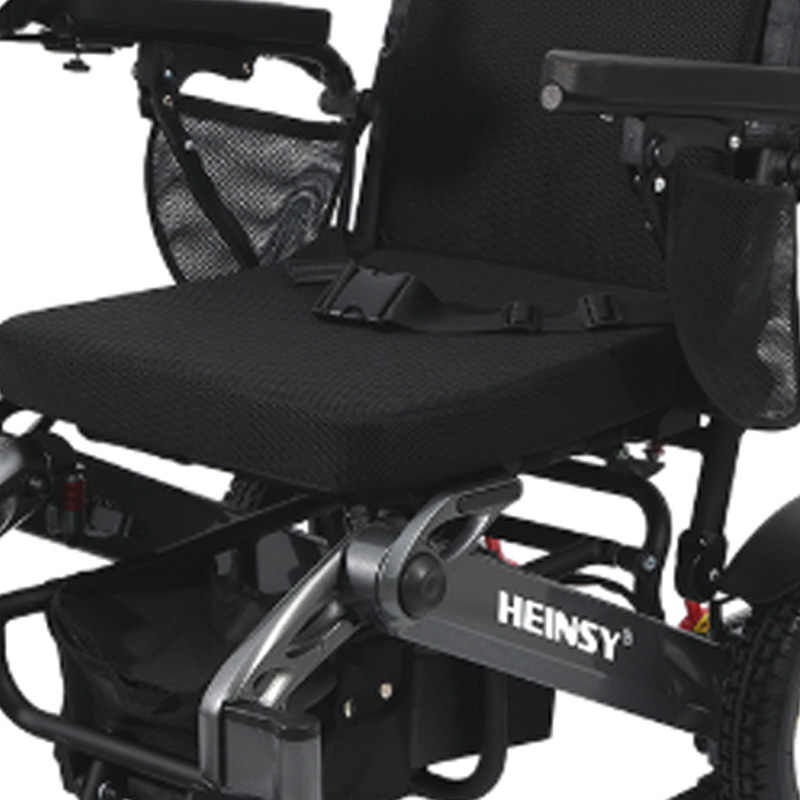 YL-9001 Aluminum Alloy Manual Folding Electric Wheelchair